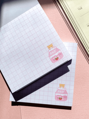 Kuppochino Cafe Strawberry Milk Grid Memopad